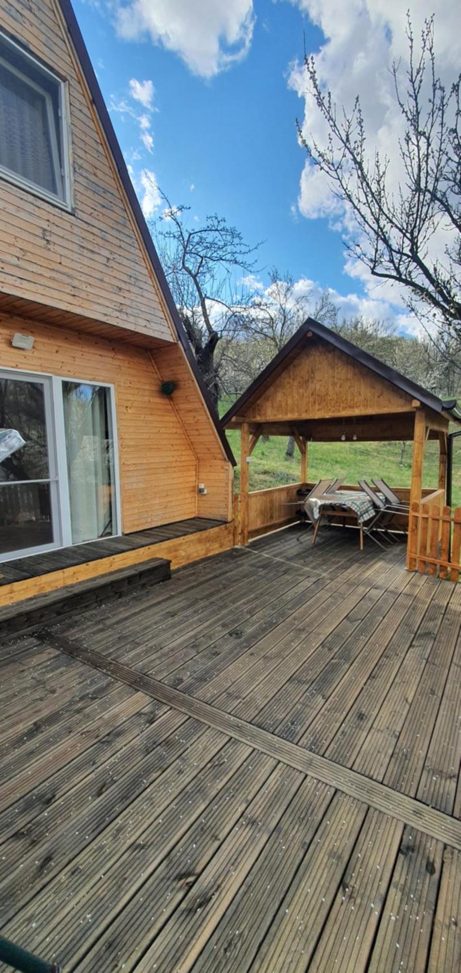Cabana Din Livada Pucioasa Exterior foto
